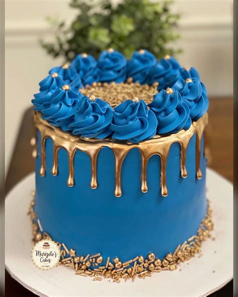 bolo azul com dourado